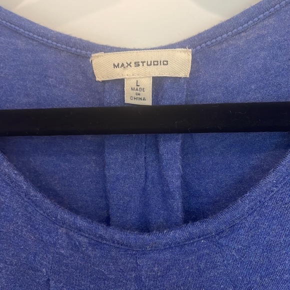 Max Studio “cold shoulder” top - Picture 2 of 6